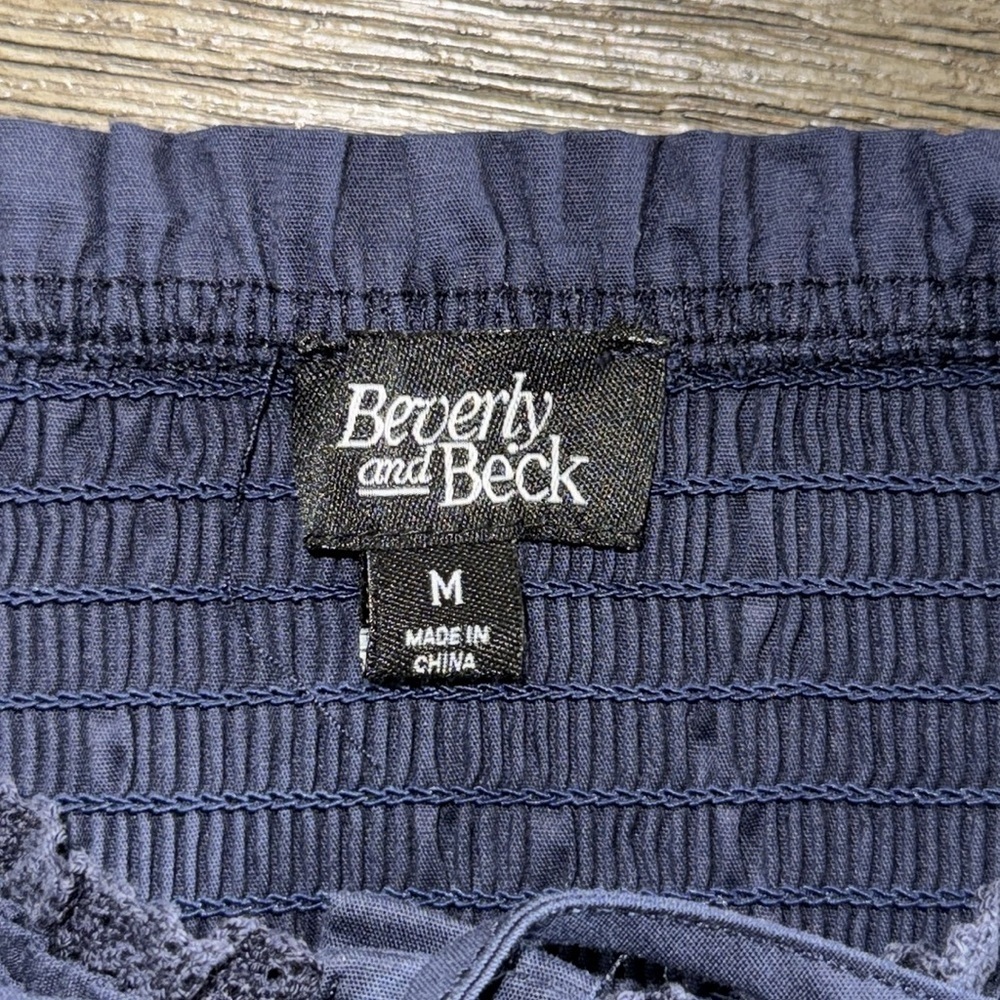 Beverly and Beck Lola Cropped Short Sleeve Top - Picture 8 of 12
